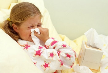 Как осенью уберечь ребёнка от простуды
