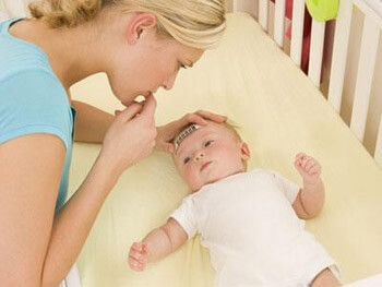 Как правильно лечить детей до года