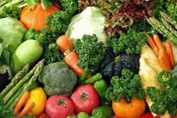 Как не отравиться ранними овощами